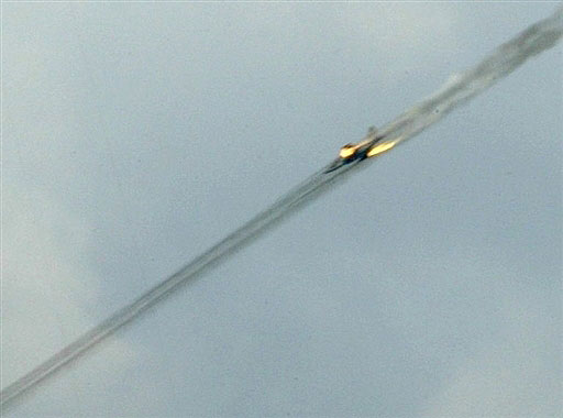 Georgian fighter-bomber Su-25 fires rockets on Zhinvali 