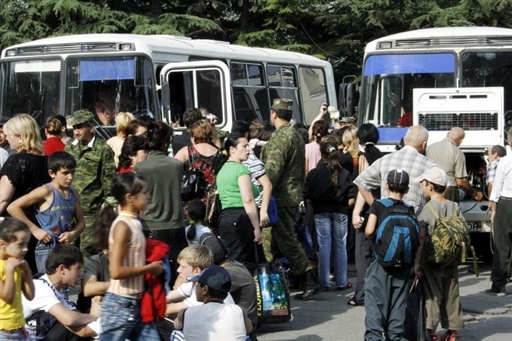 Evacuation of Zhinvali refugees