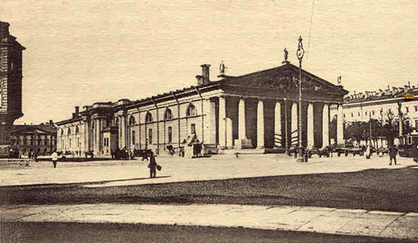 The Great Riding School of the Horse Guards in St. Petersburg, built by Guareughi