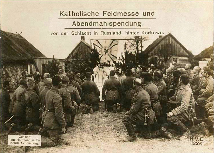 Catholic mess before the battle in Russia, near Korkovo.